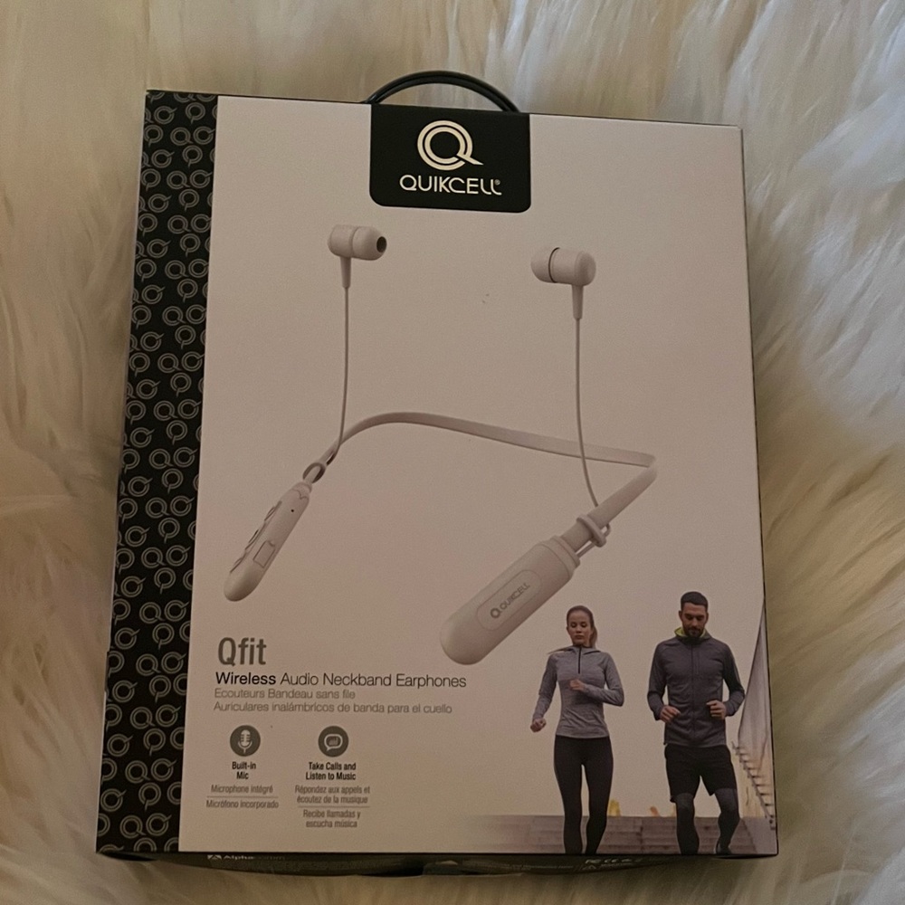 Quikcell Qfit wireless earphones